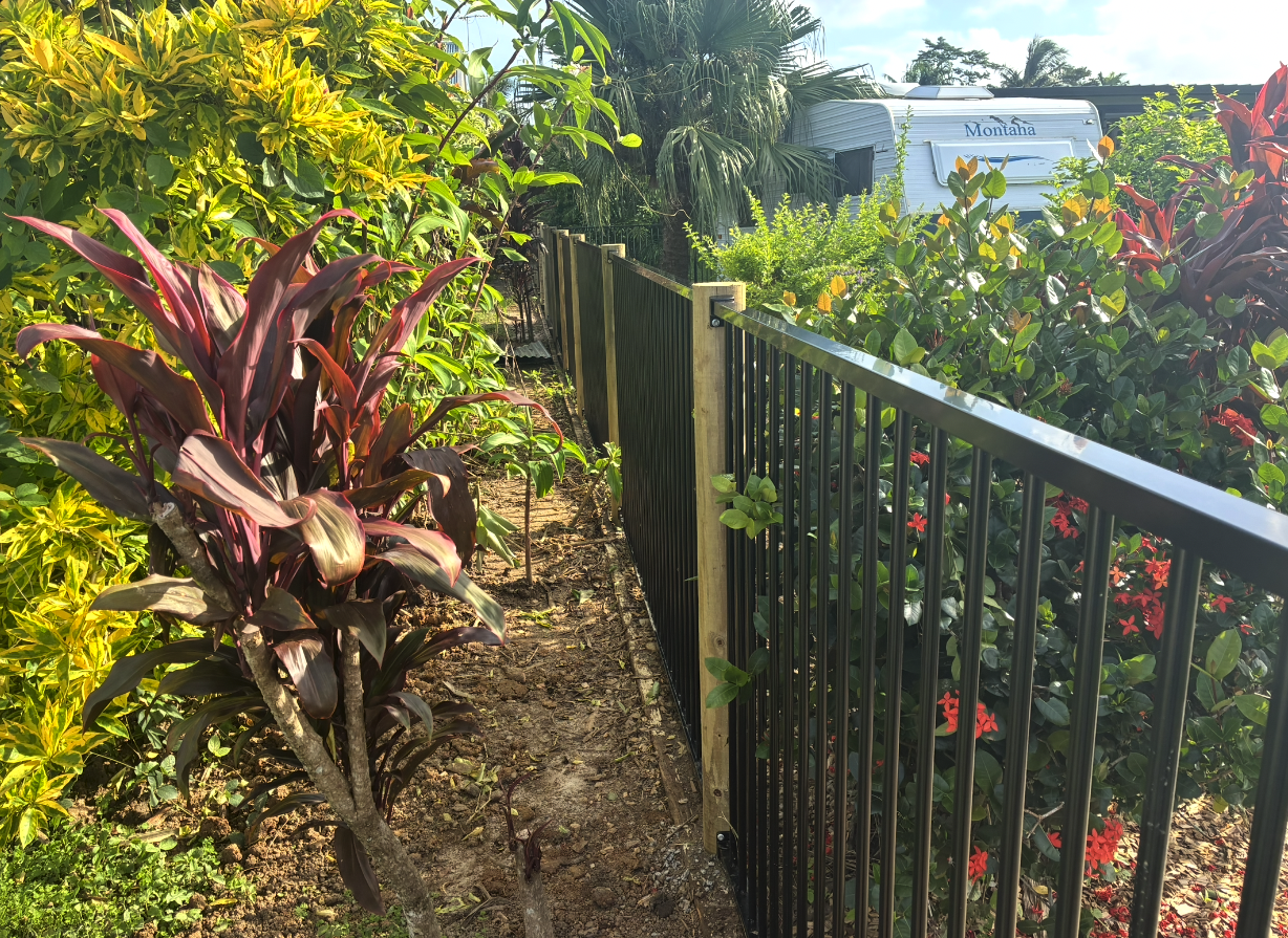 Aluminium Fencing — Cairns